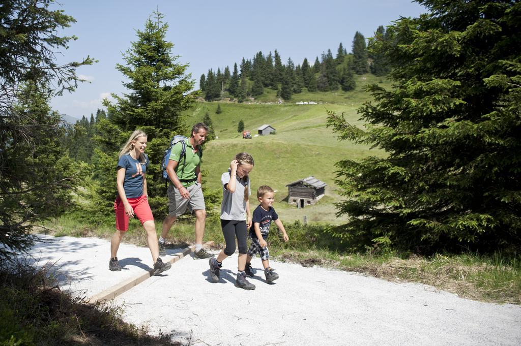 Hotel Bergblick Racines Esterno foto
